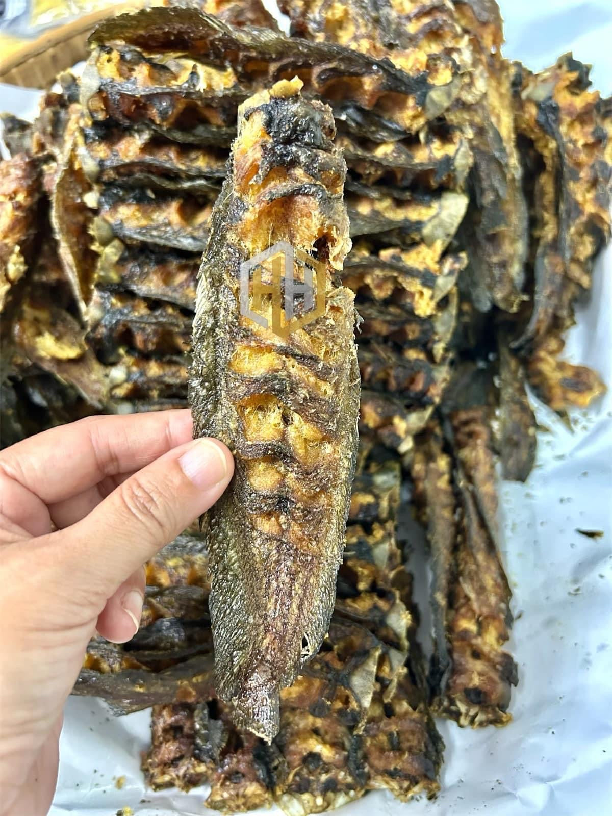 H&H လယ်ငါးခူကြော်