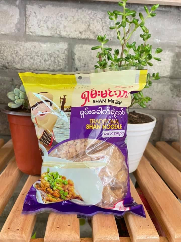 Shan ရှမ်းမင်းသား မာလာအရသာ ရှမ်းခေါက်ဆွဲ