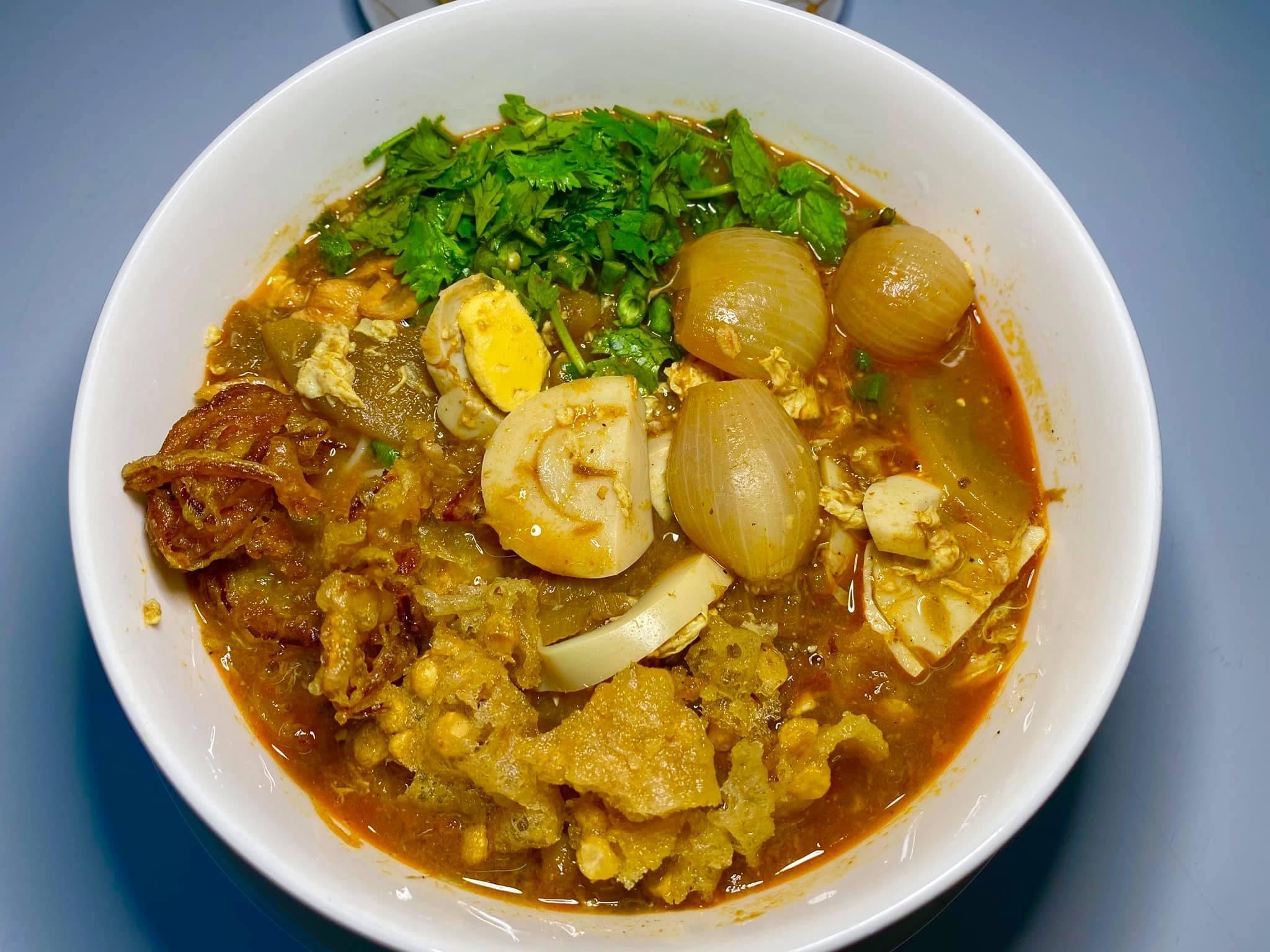 KHY ခင်ထွေးရီ မုန့်ဟင်းခါးဟင်းရည်ခြောက်