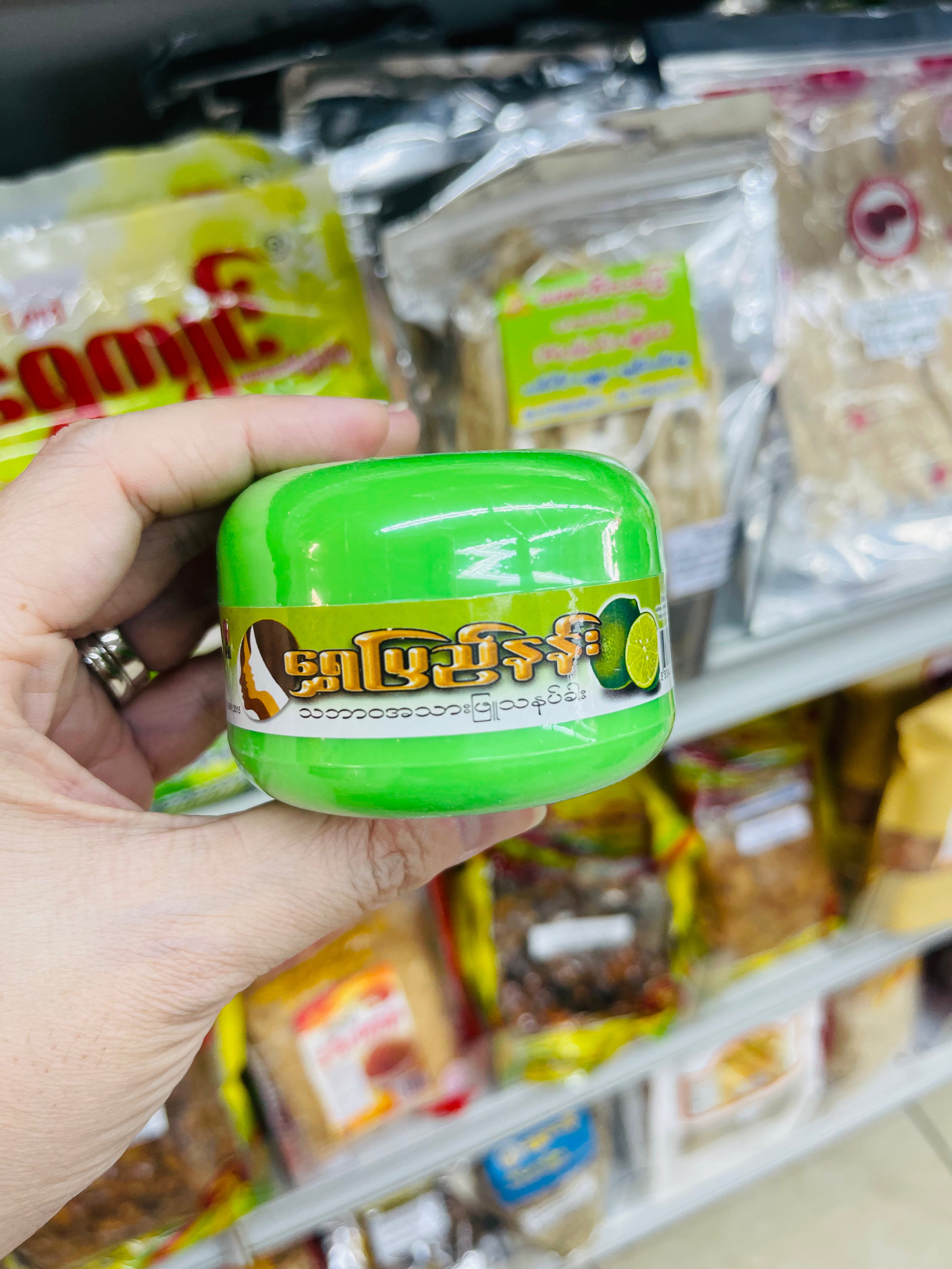 SPN ရွှေပြည်နန်း သဘာဝအသားဖြူသနပ်ခါး