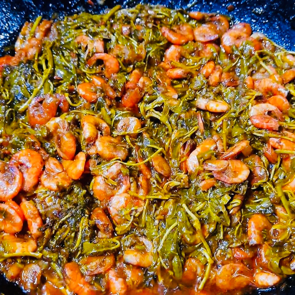 H&H စစ်ကိုင်းမကျည်းရွက်နုချဥ်