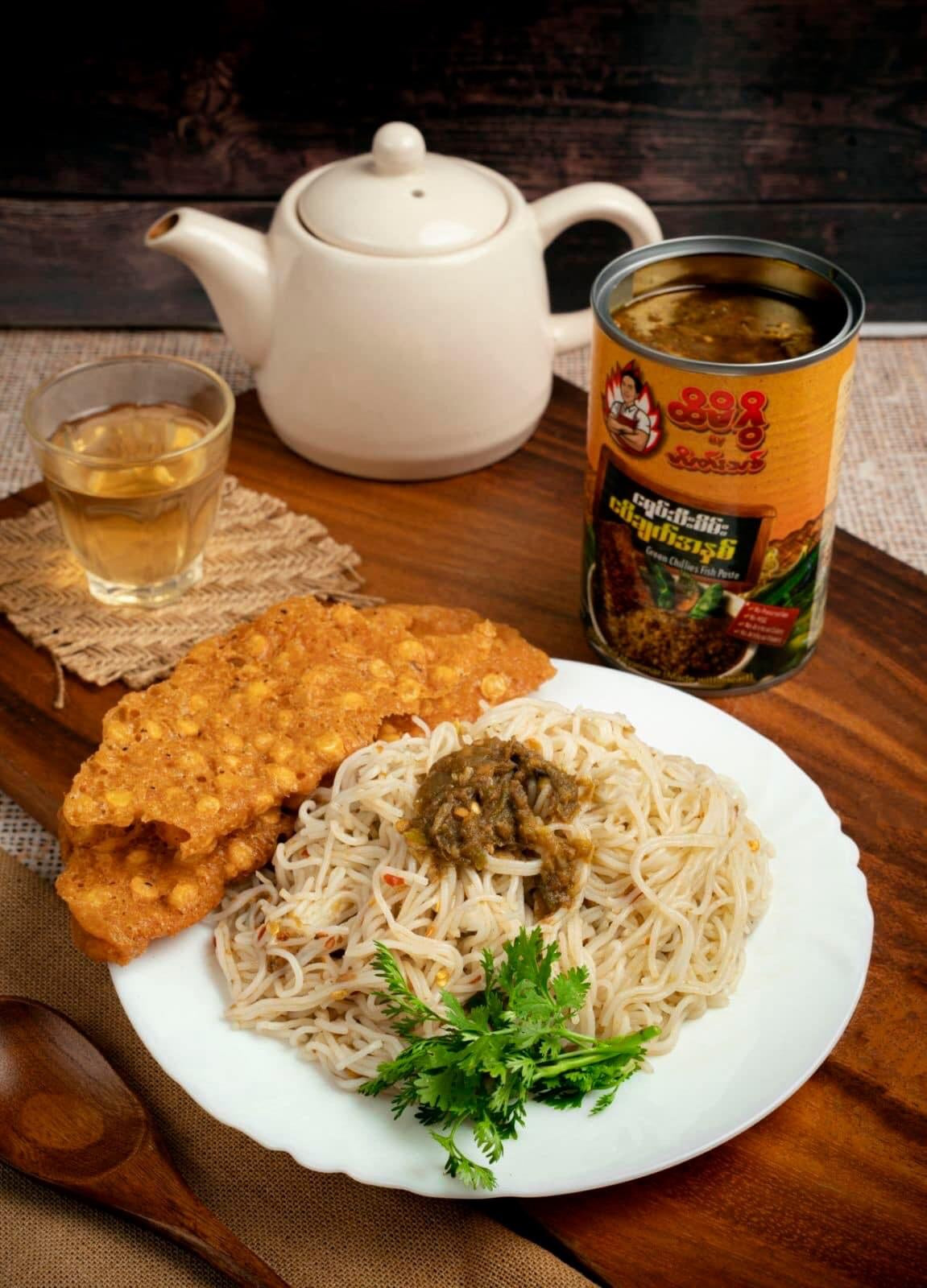 HMG ထိမိဂွိ ငရုတ်သီးစိမ်းငပိချက်အနှစ် 350g